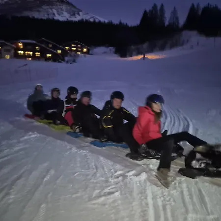 La Belle, Skis Aux Pieds! דירה *