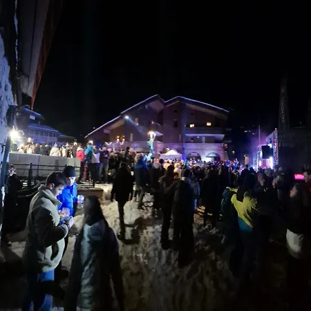 La Belle, Skis Aux Pieds! דירה *