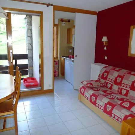 La Belle, Skis Aux Pieds! Apartment Valmorel