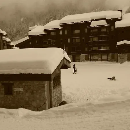 La Belle, Skis Aux Pieds! Valmorel
