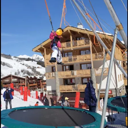 Apartment La Belle, Skis Aux Pieds!